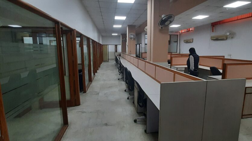 3000 sq ft fully furnished office space on rent in B Block, Sector 63, Noida