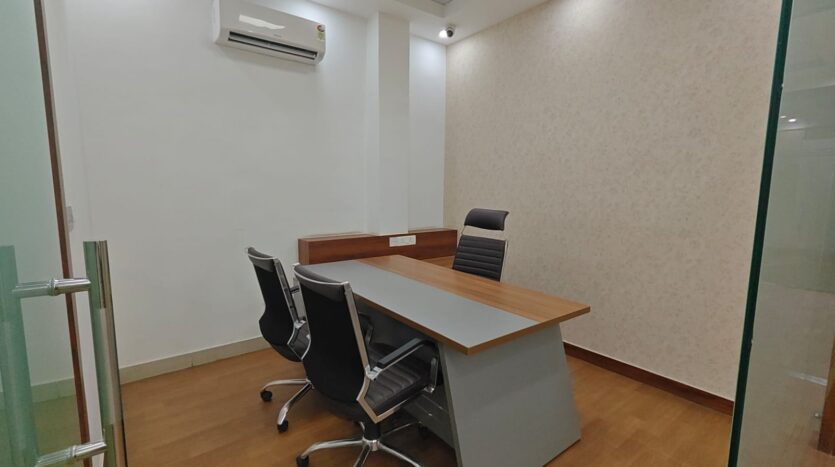 Private Cabin office Space in noida Sector 65